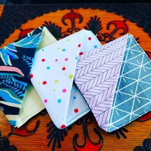 Fabric corner bookmarks